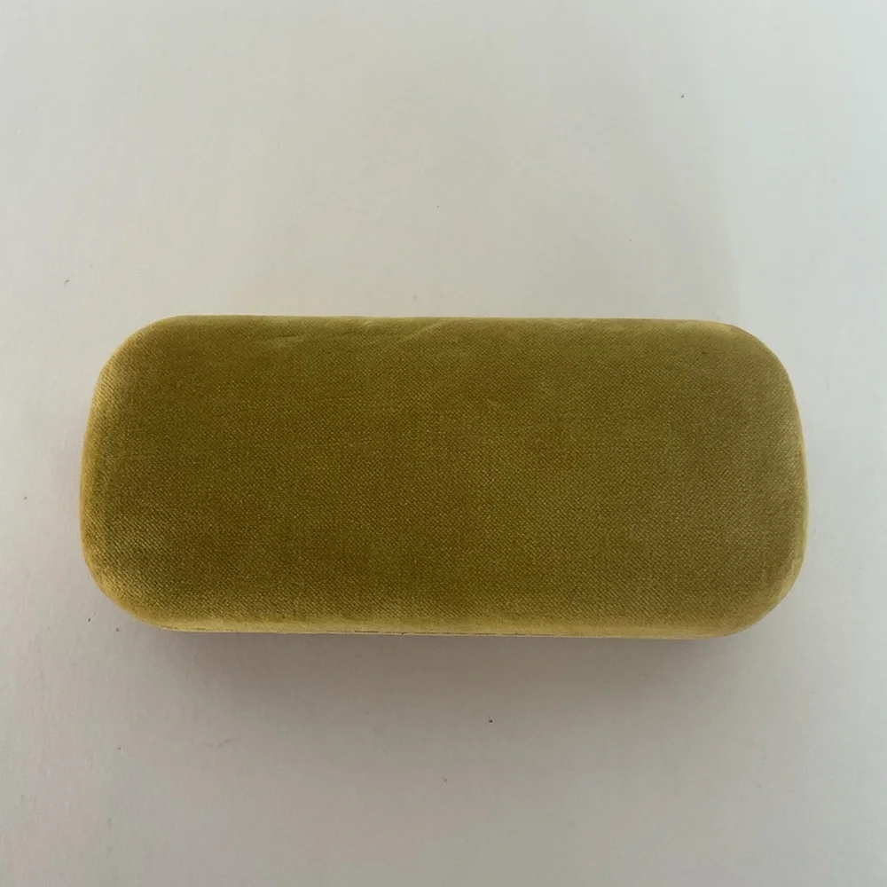 Gucci Velvet Sunglasses Case with cleaning cloth and satin pouch